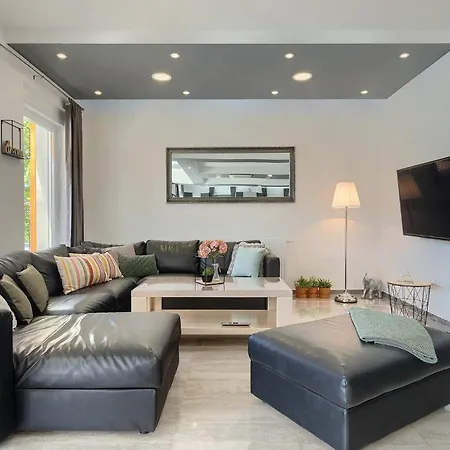 Antonela Holiday home *