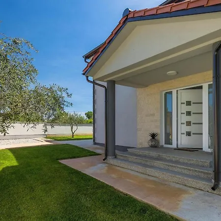 Antonela Holiday home *