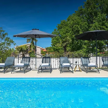 Antonela Tatil Evi *