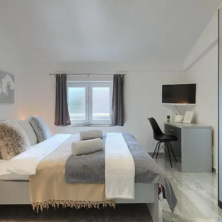 Holiday home Antonela Porec